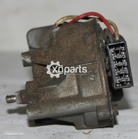 Motor limpa-vidros Frente RENAULT TRAFIC II  2001 - 2008 Usado - 2