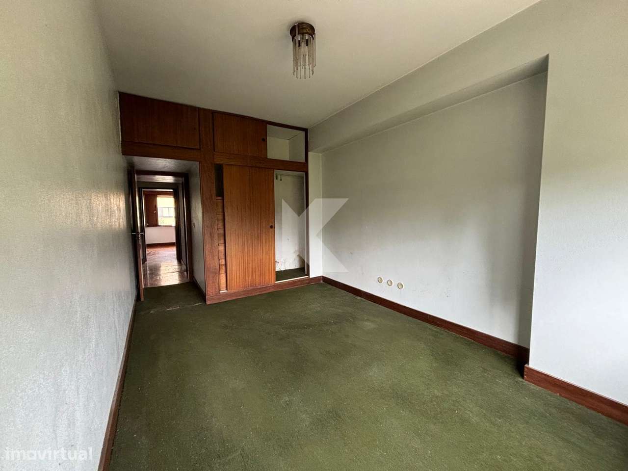 Apartamento T4 com garagem junto ao Rio Douro-18