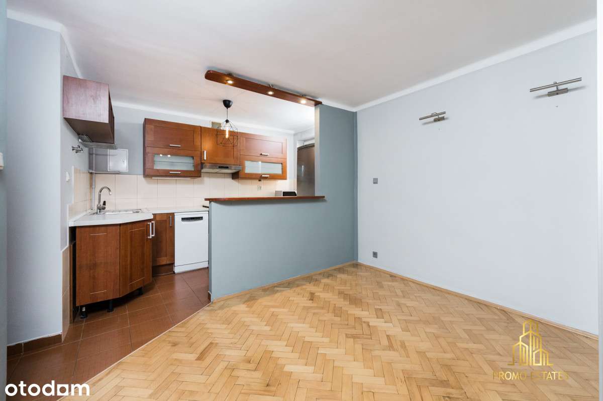 Przestronne dwa pokoje, blisko pętli - Weissa-1