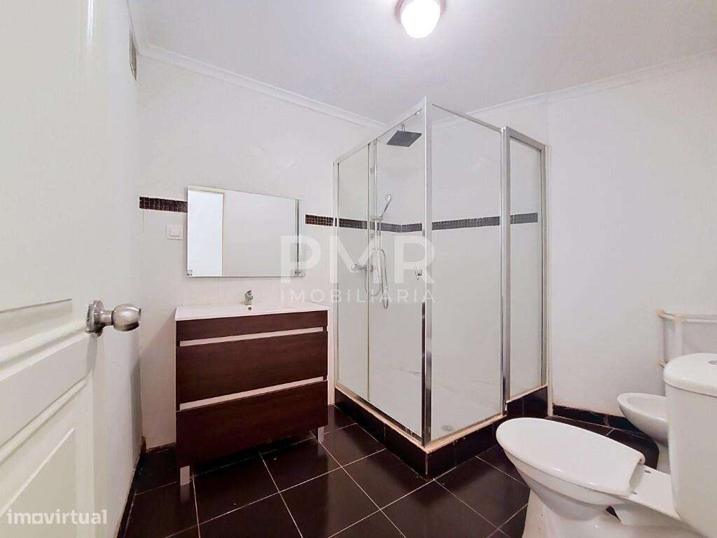 Apartamento T3 com terraço em Arroios-9