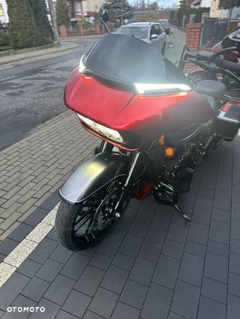 Harley-Davidson Touring Road Glide - 11