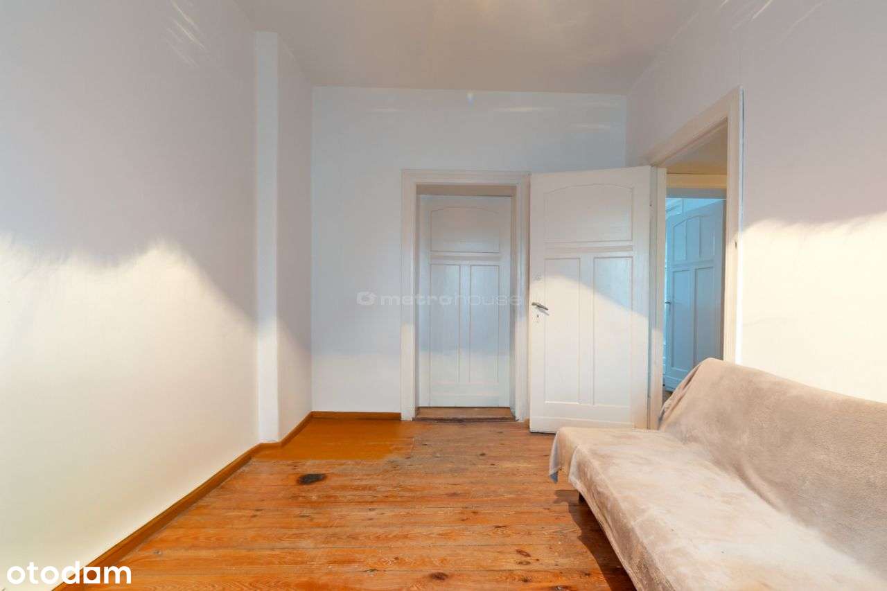 Mrągowo, przestronne mieszkanie w kamienicy-8