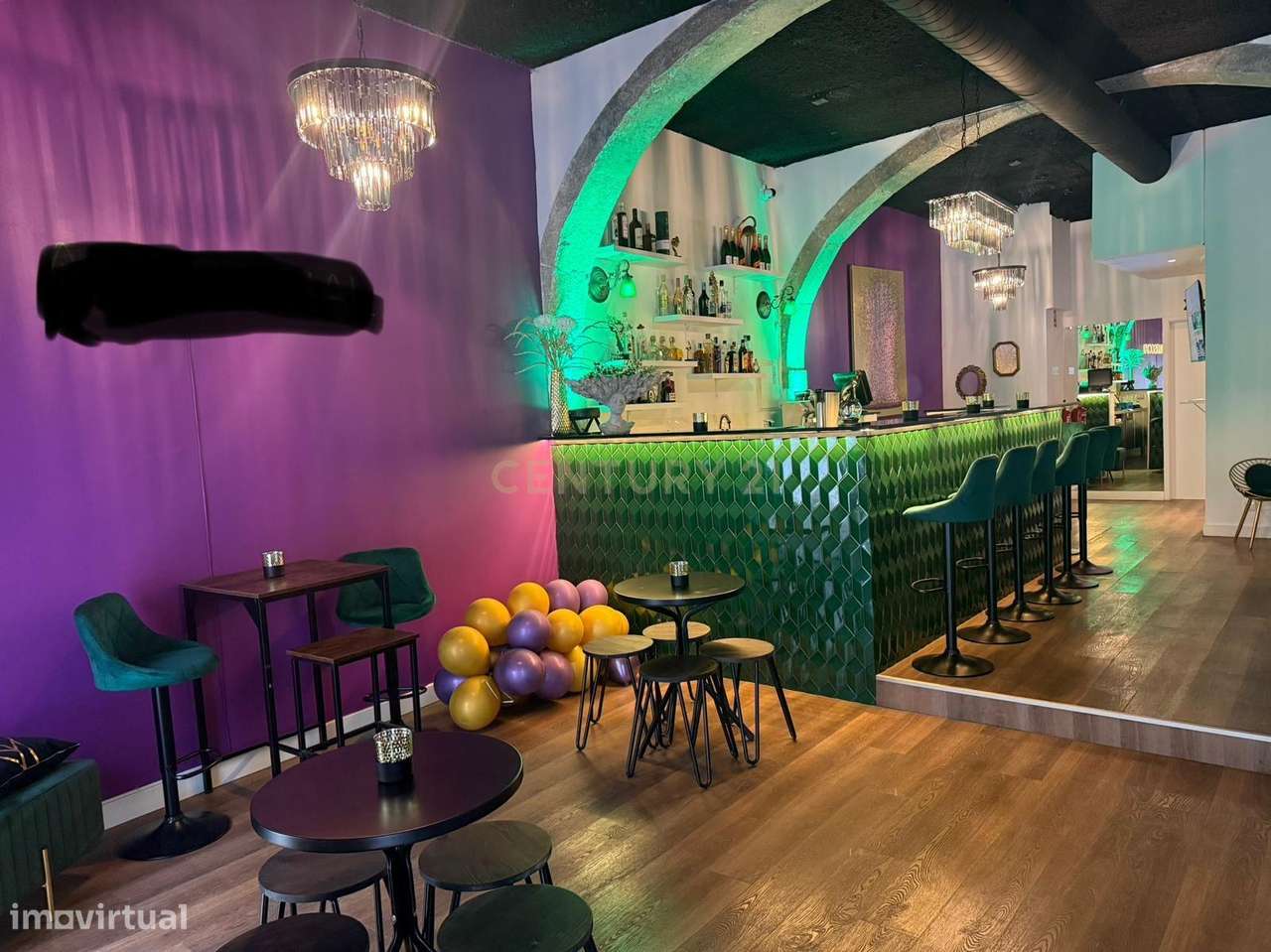 Bar totalmente renovado na Estrela / Lisboa - Grande imagem: 2/11