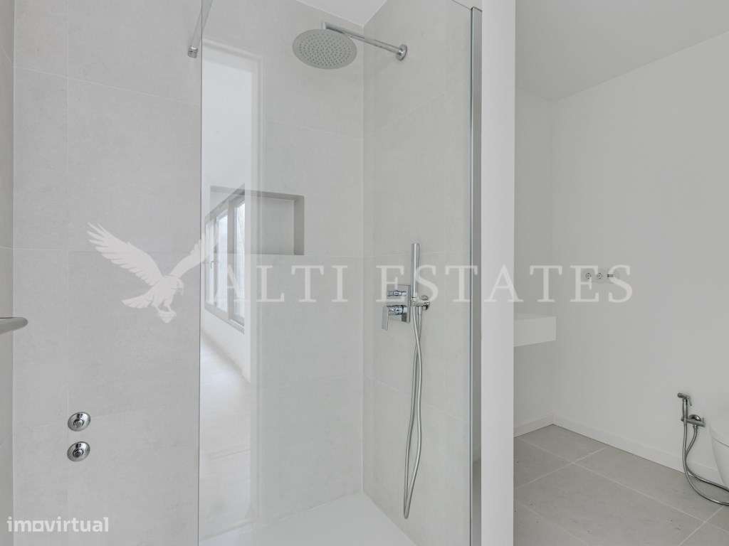 Moradia moderna T3+1 recém-construída em Murches-44