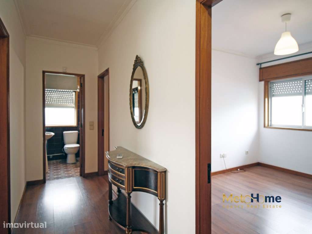 Moradia de 4 frentes em Perosinho-21