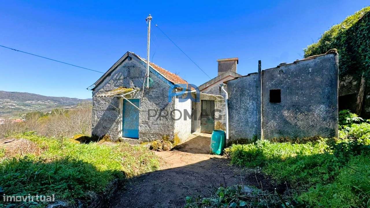 Oportunidade Única: Conjunto 3 Moradias em Granito Vistas Panorâmicas-14