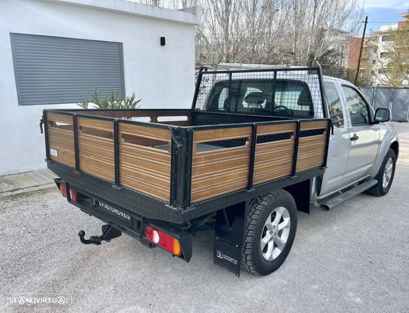 Nissan Navara 2.5 dCi CD LE - 7