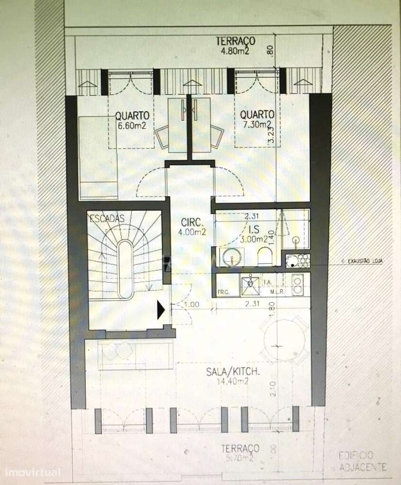 Apartamento T2 Remodelado – Vista Deslumbrante sobre o Rio Tejo - Grande imagem: 2/2