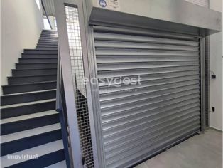 Armazém Industrial junto ao aeroporto Militar de Figo Maduro-Lisboa - Grande imagem: 2/10