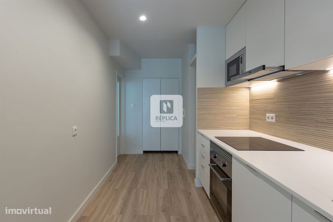 Apartamento T3 renovado em Massarelos-13