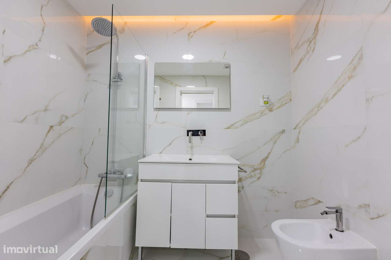 Apartamento Duplex T3 - São Vicente Ferreira.-25