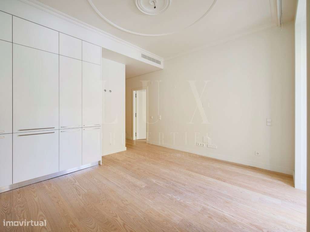 APARTAMENTO T2 PREMIUM EM LOCALIZAÇÃO PRIVILEGIADA DE LISBOA-33