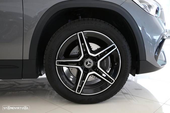 Mercedes-Benz GLA 200 AMG Line - 5