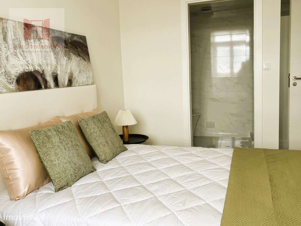 T3 em Benfica, renovado, equipado, mobilado, varanda aberta-16