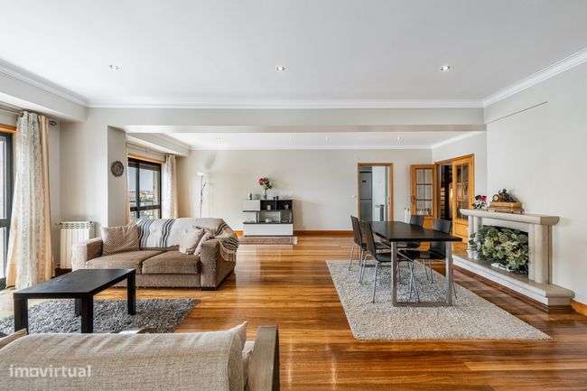 Apartamento T3 à venda em Braga-11