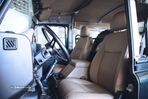 Land Rover Defender 90 SW 2.2 CRD SE - 19