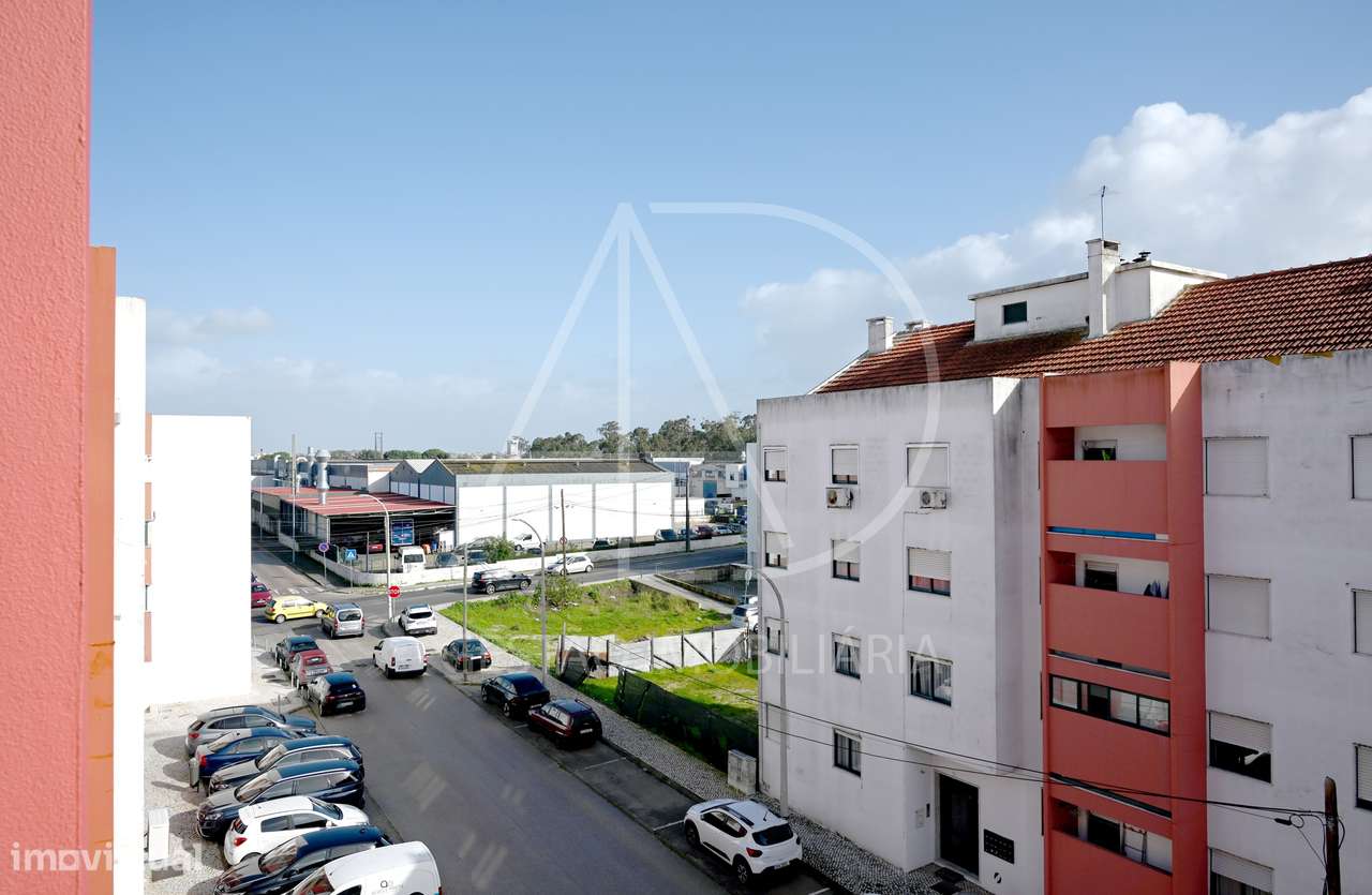 EXCELENTE APARTAMENTO T3 EM ALHOS VEDROS-22