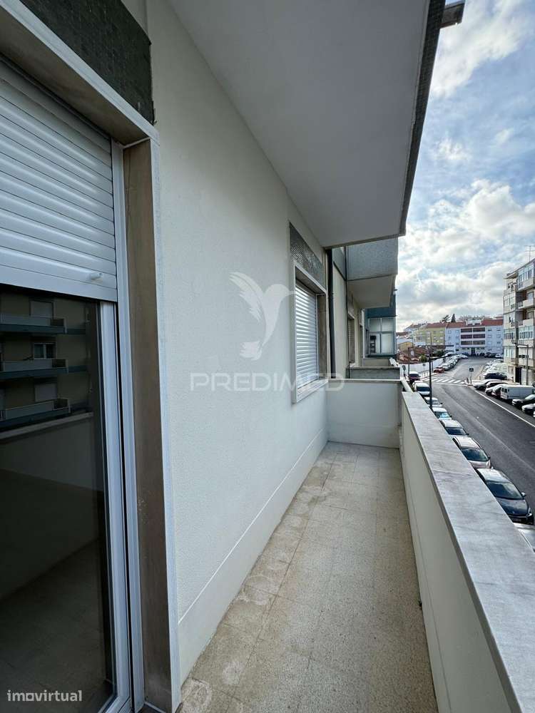 Lisboa T3 Benfica junto Av.Uruguai remodelado - Grande imagem: 5/15