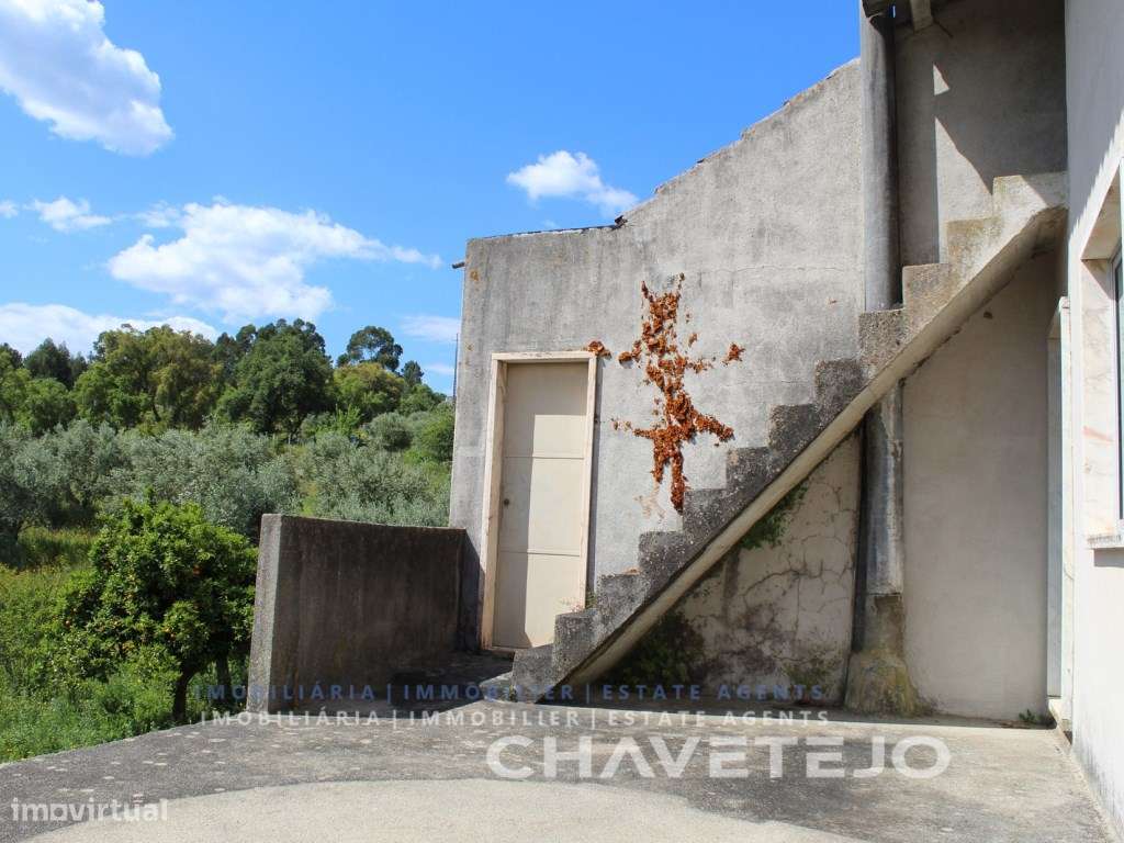 Oportunidade! Quinta com moradia, anexo e terreno próxima da Albufe...-24