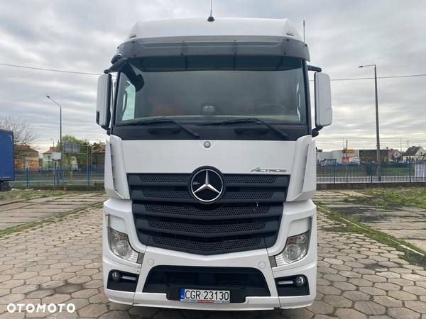 Mercedes-Benz ACTROS - 2