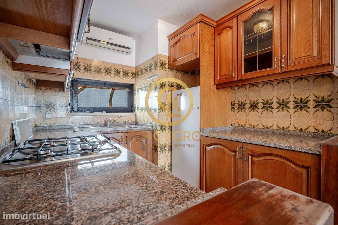 Moradia T2 com Terraço, Garagem e Vista Mar em Albufeira-22