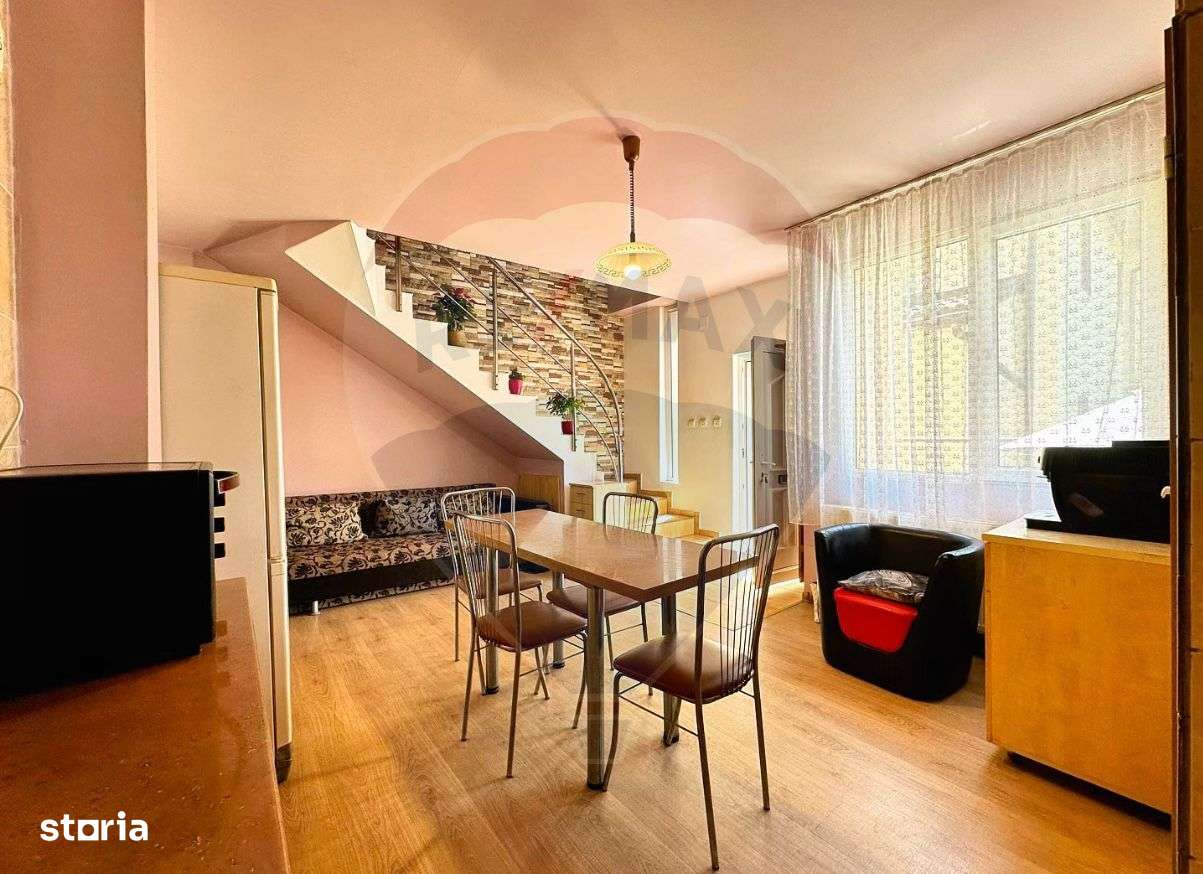 Casă / Vilă cu 5 camere de vânzare în zona Cetatii - Imagine principală: 4/15