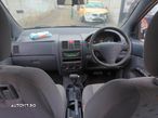 Dezmembram/ Piese Hyundai Getz 1.3 b - 5