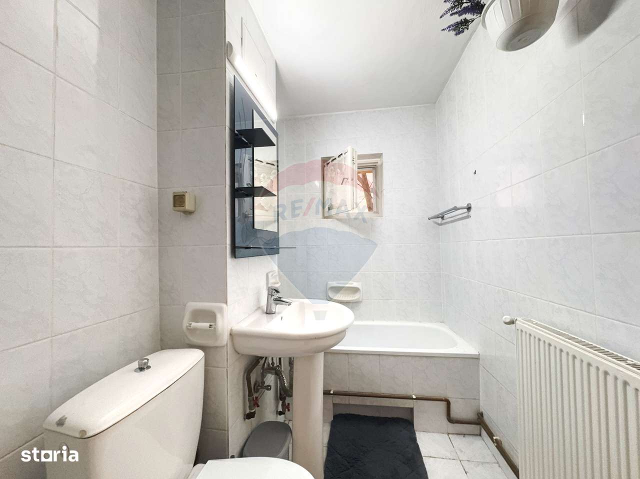 Apartament cu 3 camere, decomandat, pe strada Orșova - confort, eficie-8