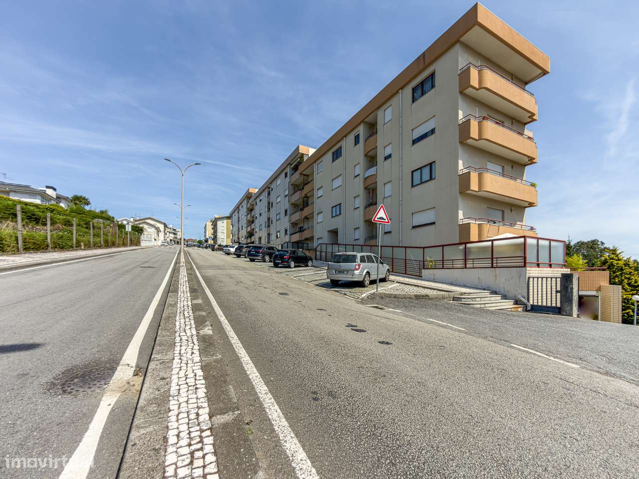 289.800€  - T4 com garagem – São João da Madeira-30