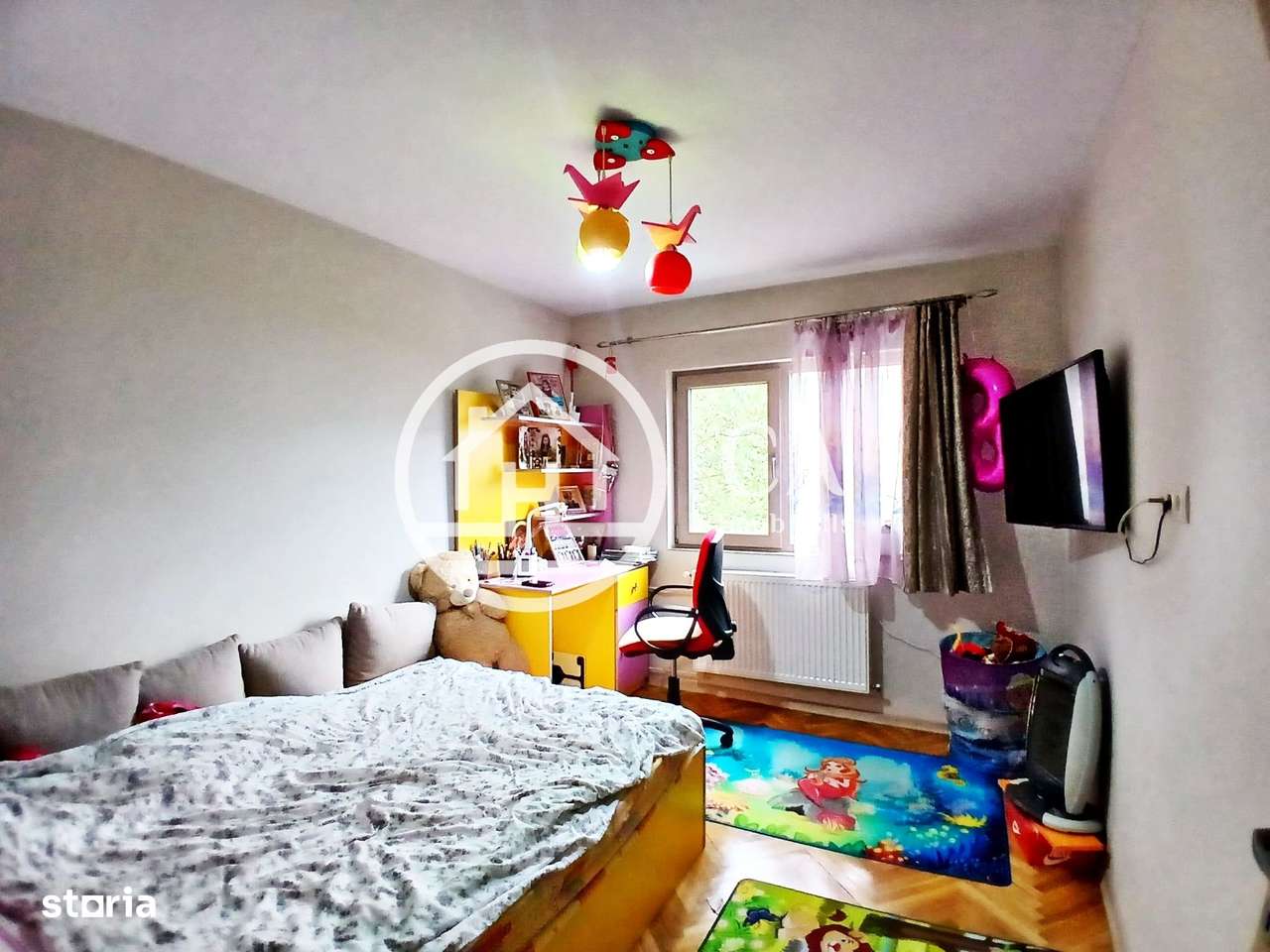 Apartament de vanzare cu 4 camere in Rogerius, Oradea - Imagine principală: 5/8