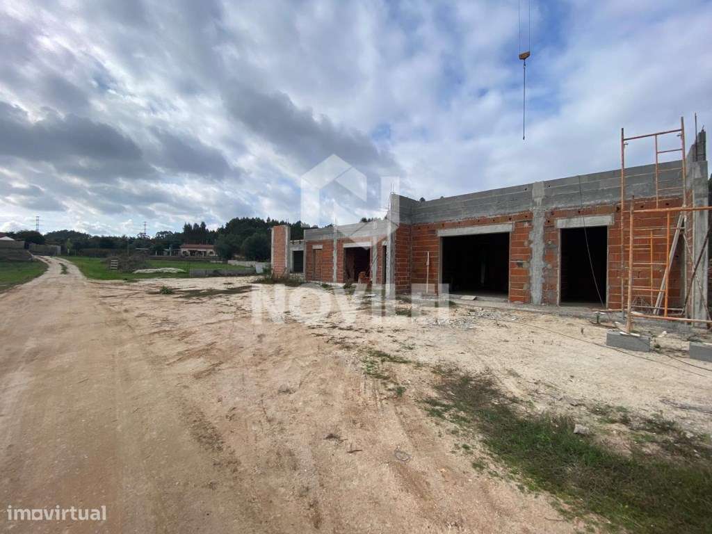 Moradia Térrea T3 em fase de construção a 10mts de Leiria. - Grande imagem: 3/5