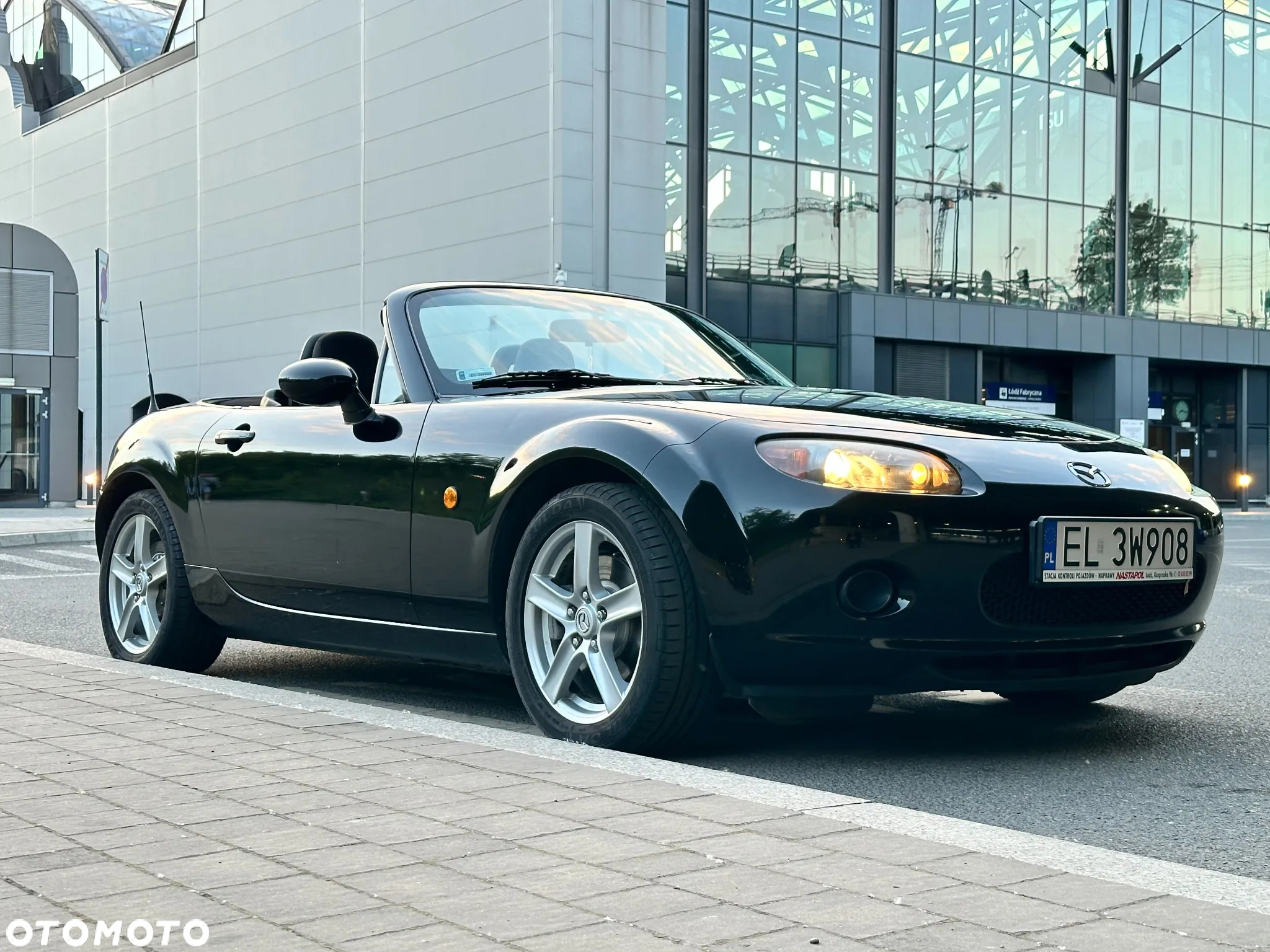 Mazda MX-5 1.8 Emotion - 8