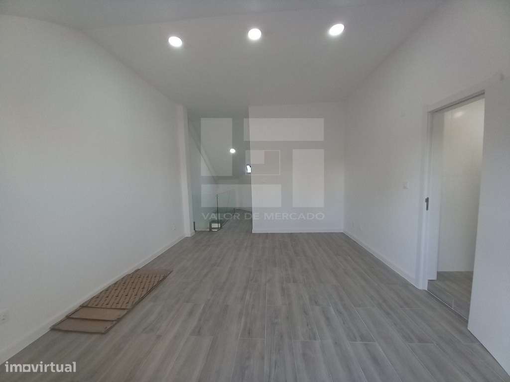 APARTAMENTO DUPLEX T3 - COSTA DA CAPARICA, 300 M DA PRAIA-36