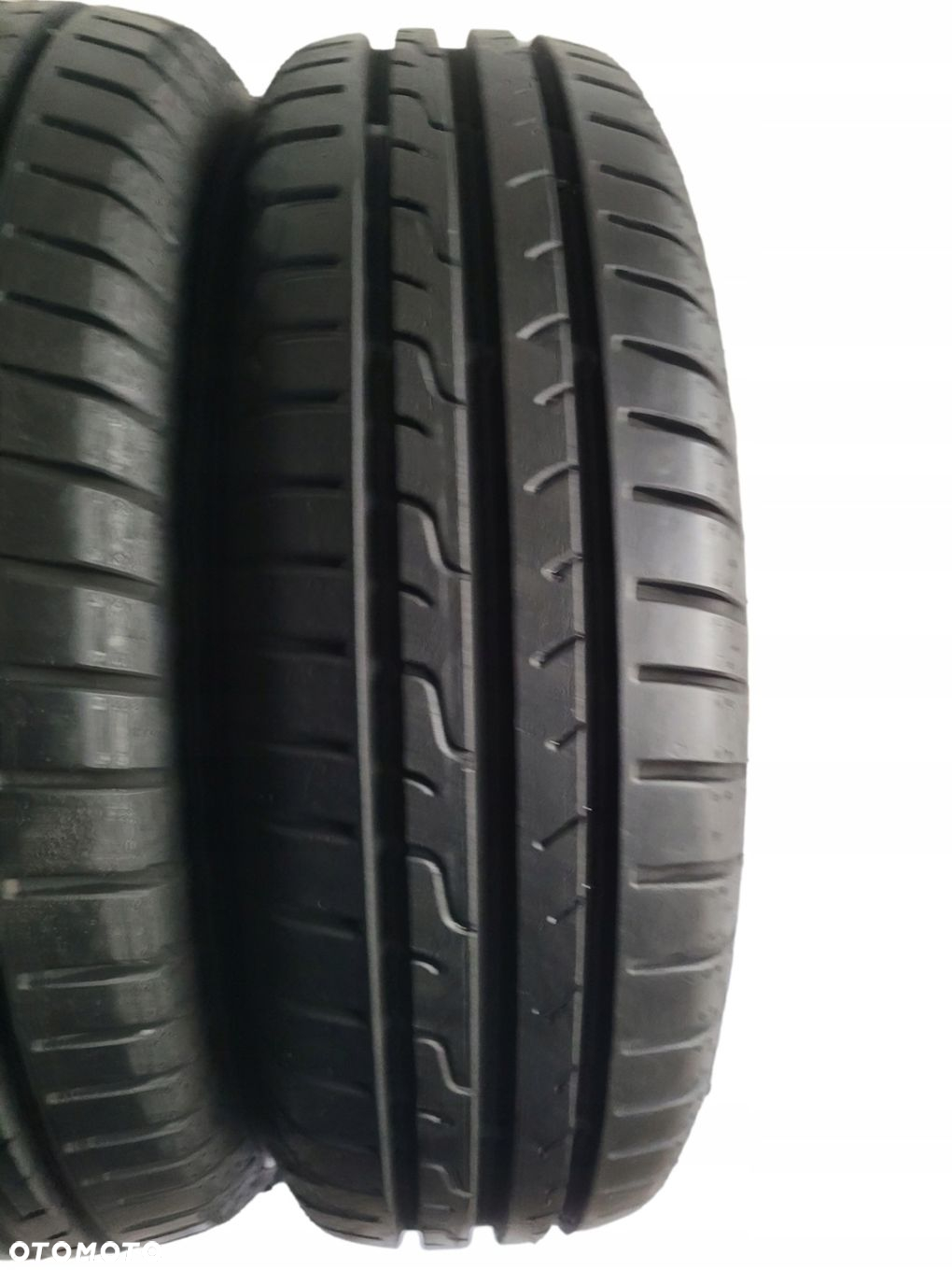 2x Dunlop Sport Bluresponse 165/65 R15 81H DEMO - 4