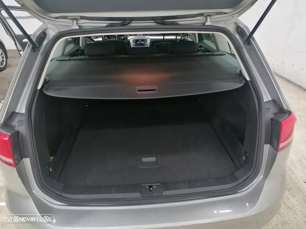 VW Passat Variant 1.6 TDI Confortline - 7