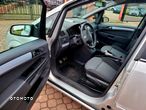 Opel Zafira 2.2 Essentia - 12