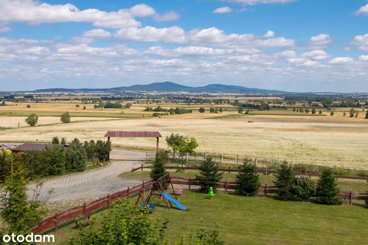 Gotowy pensjonat z wyposażeniem na sprzedaż-11