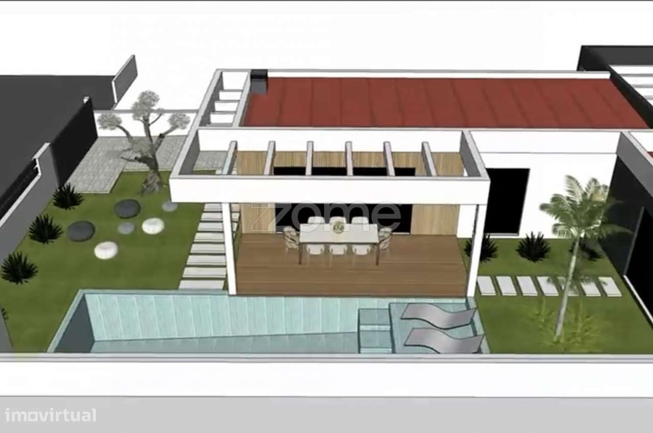 Terreno com Moradia implantada - Grande imagem: 4/18