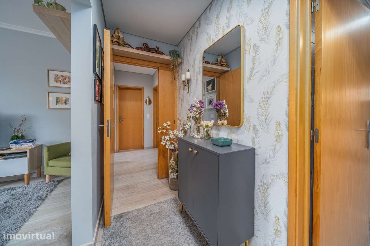 Apartamento T3 com garagem-4