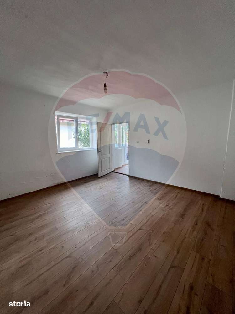 Casă / Vilă cu 5 camere de vânzare-5