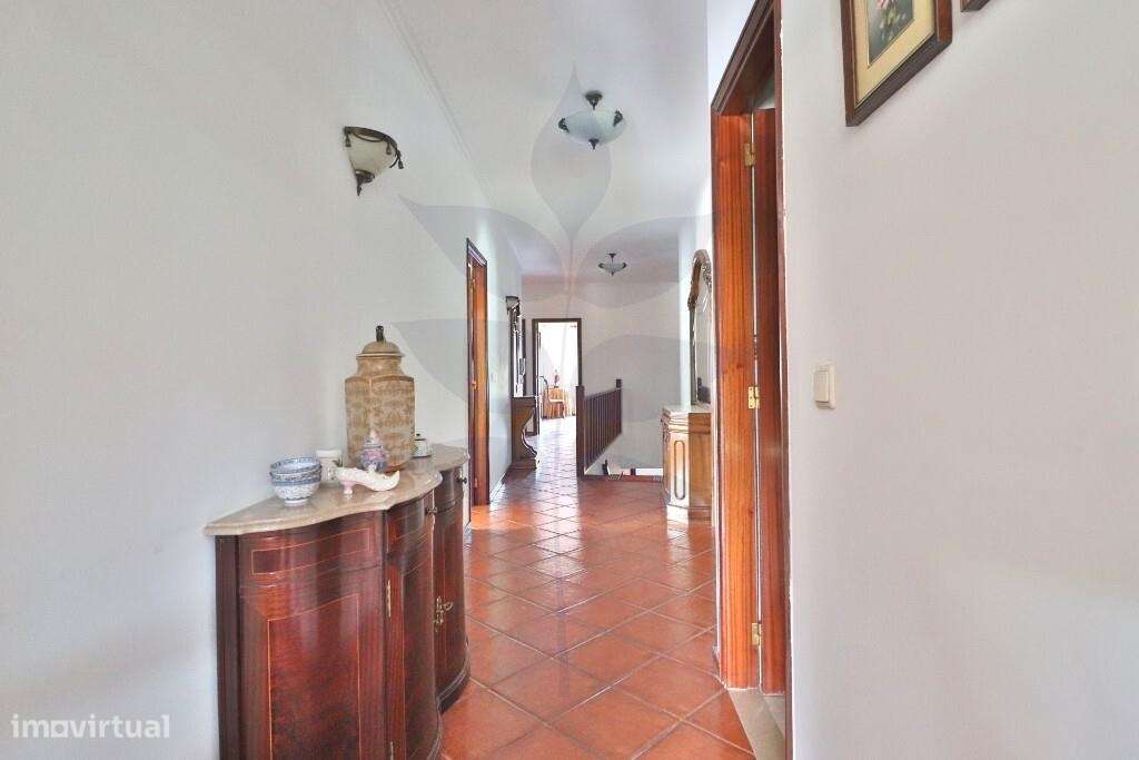 Andar Moradia T3 no Centro de Vila Verde | Mobilado e Equipado | Com G-16