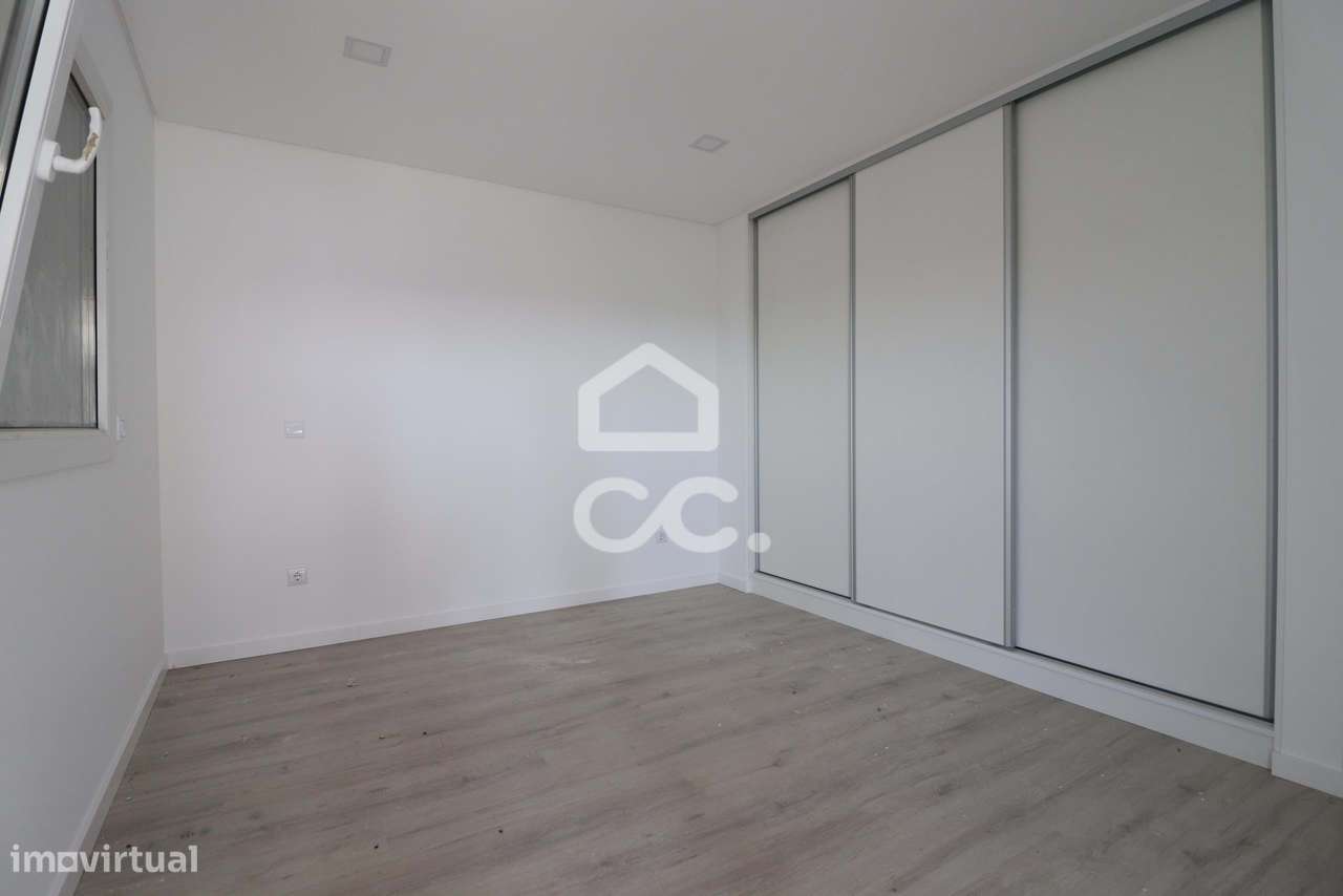 Moradia T3 nova em Arazede-6