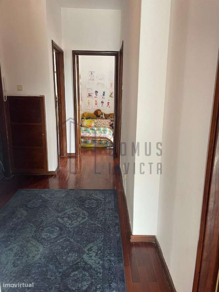 Apartamento T2 para arrendar na Foz velha junto ao Passeio Alegre - Grande imagem: 4/15
