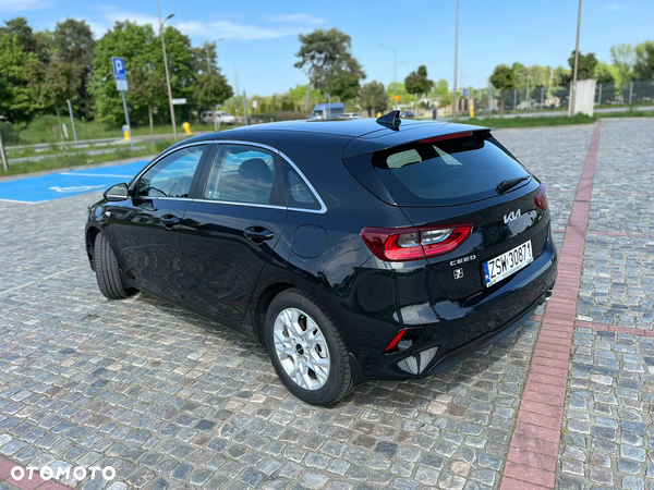 Kia Ceed 1.5 T-GDI M - 5