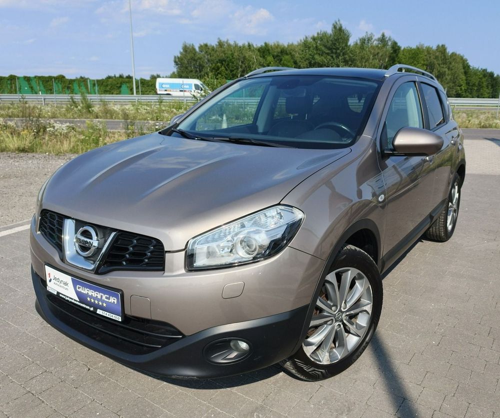 Nissan Qashqai I (2007-2013) 2012