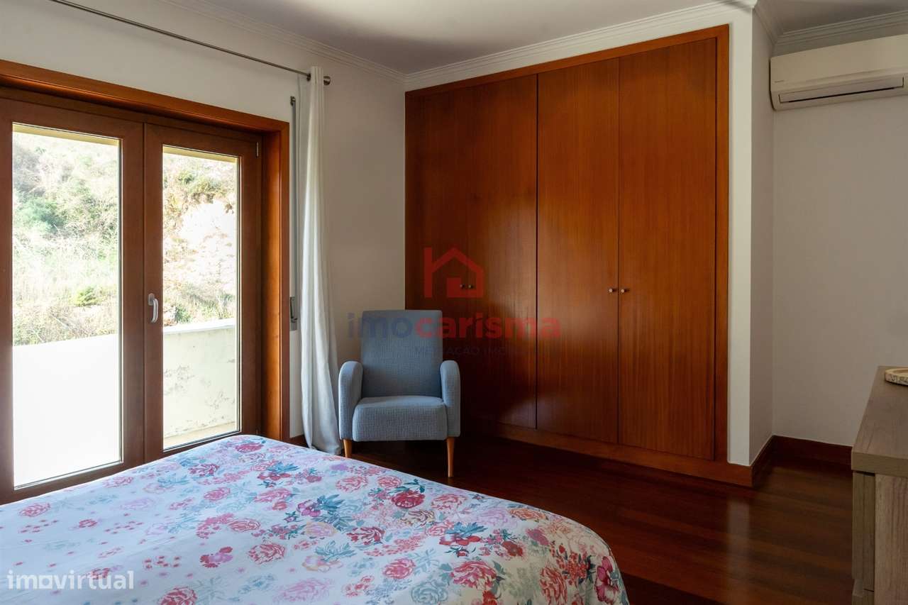 Moradia T4 em Guardizela, Guimarães-16