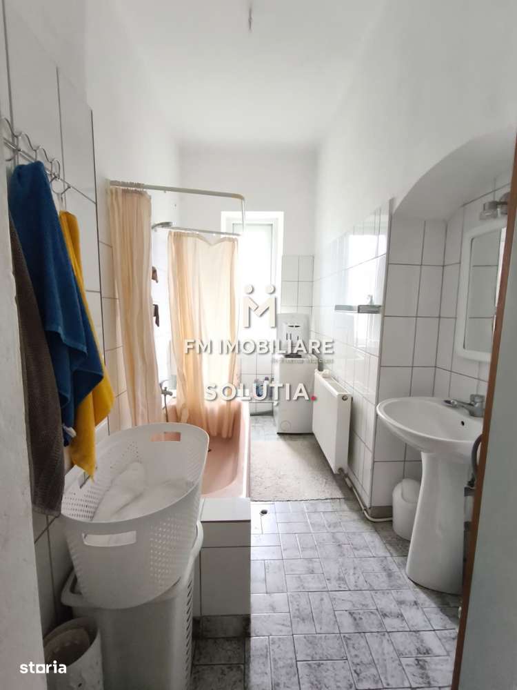 Casă deosebită, situată Ultracentral în Baia Sprie!-9