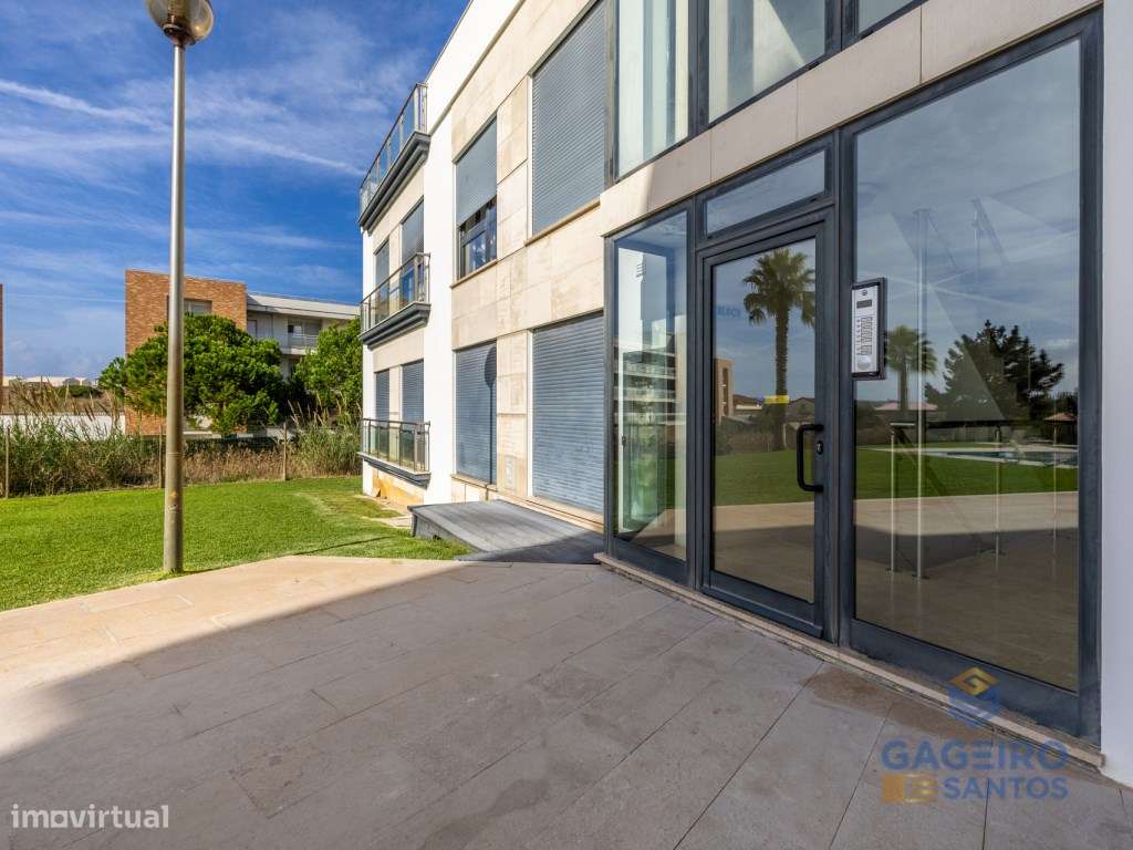 Espaçoso apartamento T3 com terraço privativo - São Martinho do Porto-40