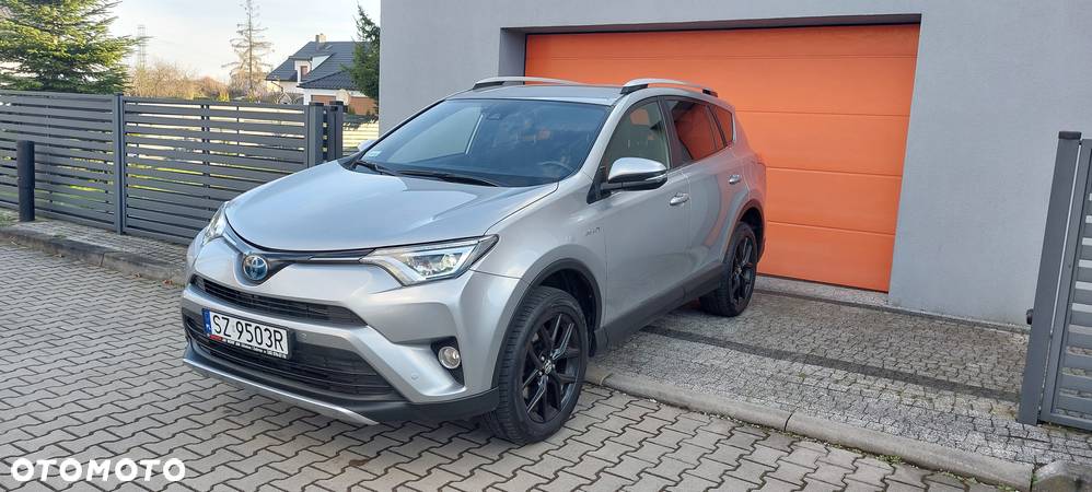 Toyota RAV4 - 2