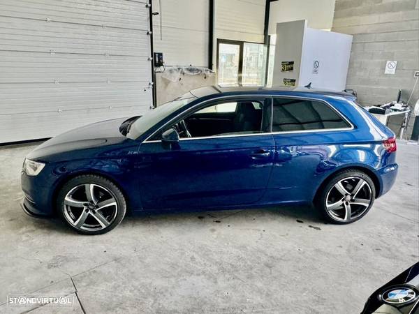 Audi A3 1.6 TDI S-line - 5